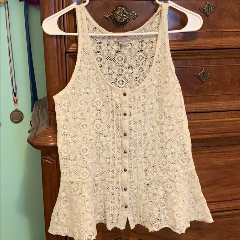 Lace white top
